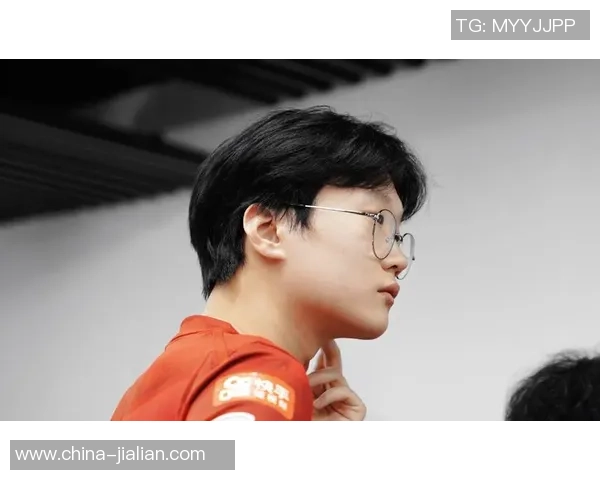 赛后分析：WE与LNG对决中的节奏掌控与战术思考